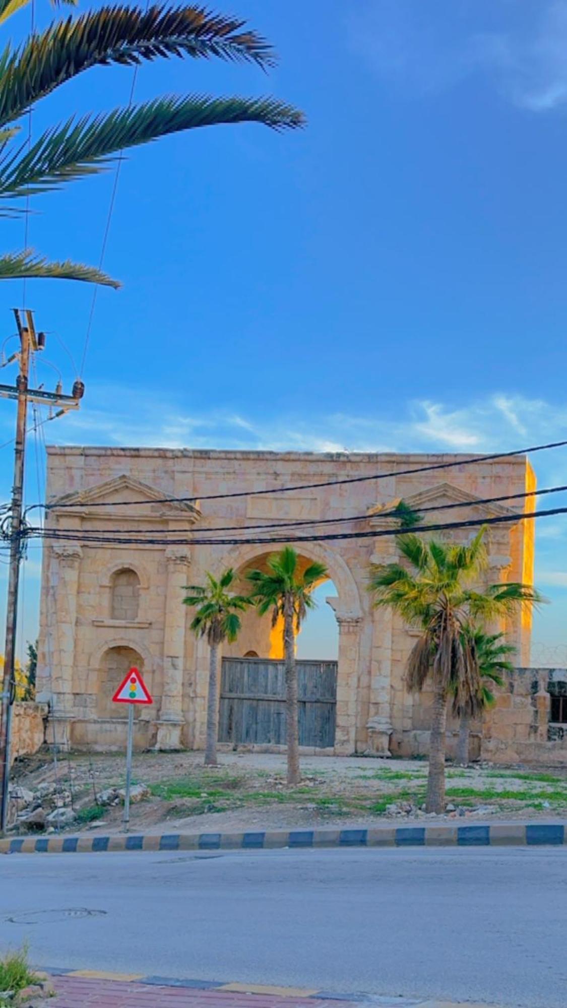 ジャラシュ Full Panorama Jerash Bed & Breakfast エクステリア 写真